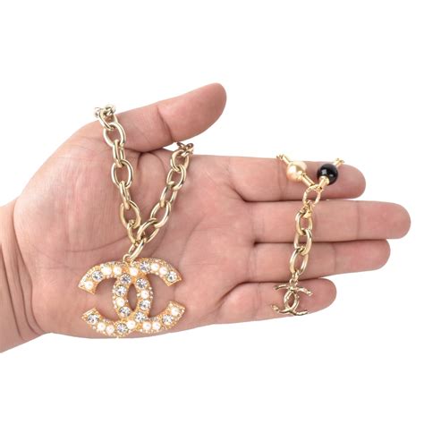 tailleur imitation chanel|Chanel chain jewelry.